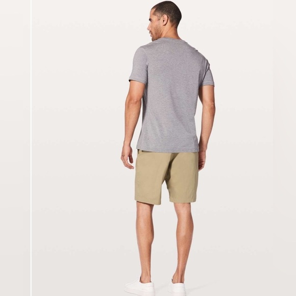 Lululemon Commission Slim Chino Water Travel Resistant Tofino Sand Pckt Short 32 - Picture 4 of 4